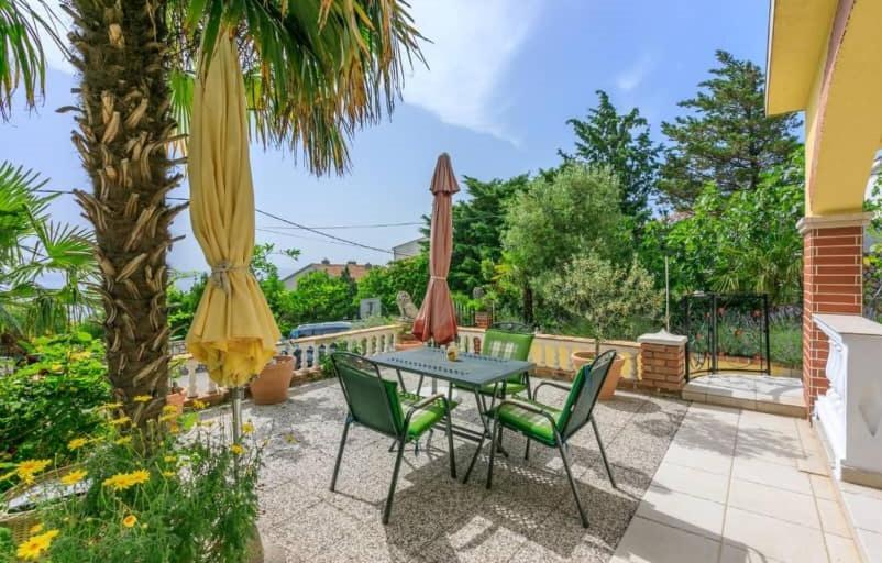 Bed & Breakfast Ruzica Новий Винодольський Екстер'єр фото